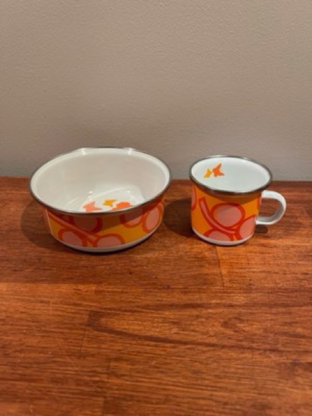 Golden Rabbit 2 piece children enamelware butterflies cup and bowl